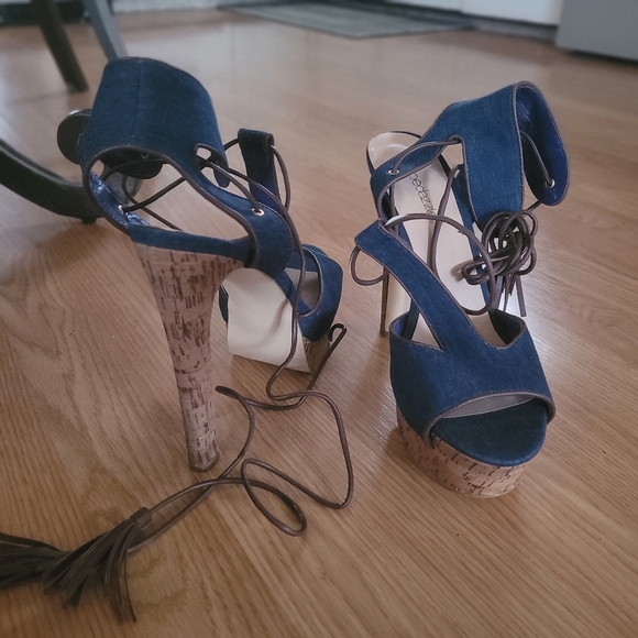 NWOT Adeline Lace Up Heel In Denim - Picture 7 of 9